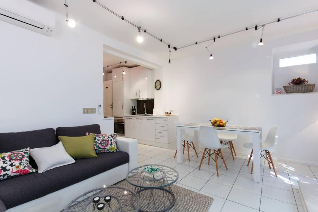Joy4You Apt Near Beach And Center สปลิท ภายนอก รูปภาพ