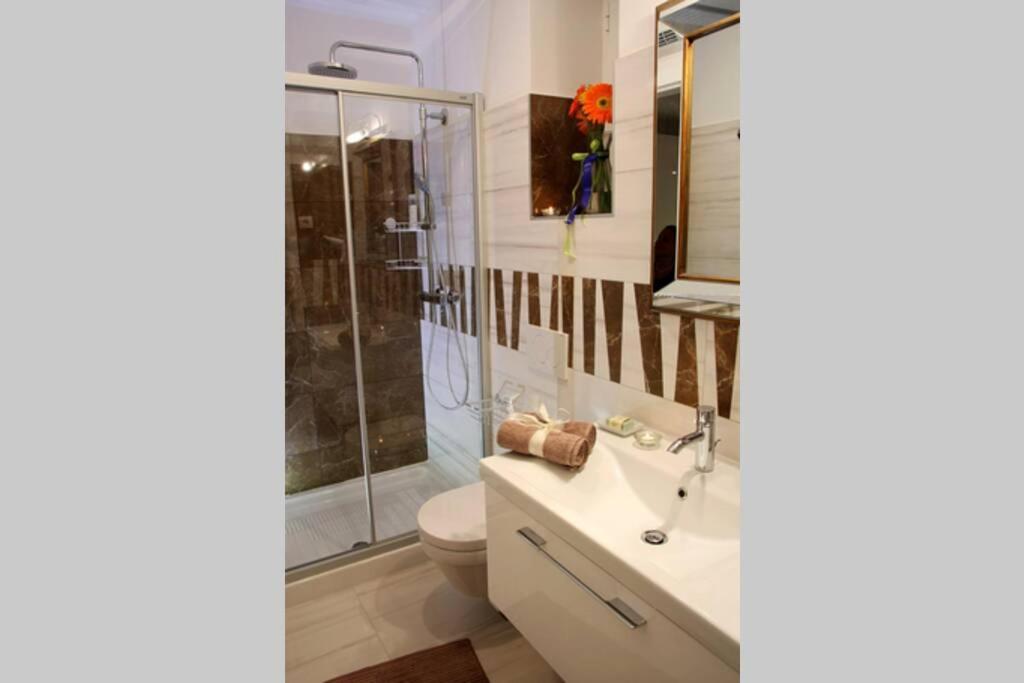 Joy4You Apt Near Beach And Center สปลิท ภายนอก รูปภาพ