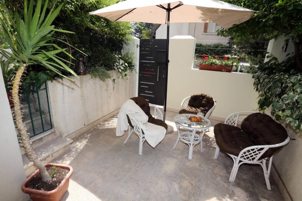 Joy4You Apt Near Beach And Center สปลิท ภายนอก รูปภาพ